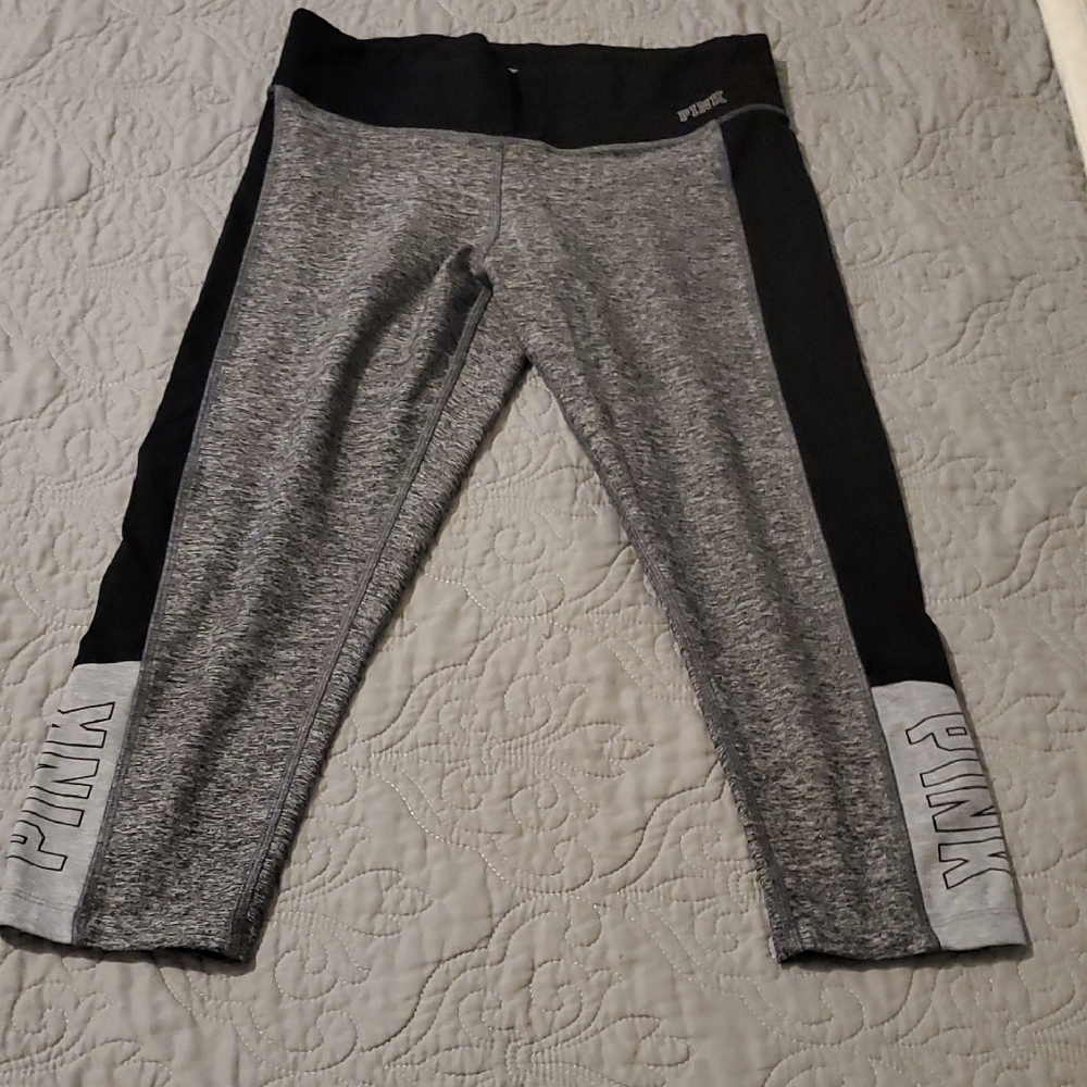PINK Victoria's Secret Ultimate Yoga Leggings SIZE Small